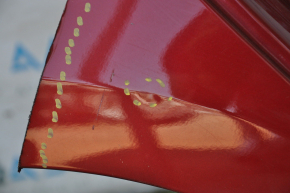 Захід заднього крила правий Chevrolet Volt 11-15 червоний, дрібні стусани