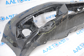 Бампер передний голый Honda Civic X FC 16-18 чёрный замят, надрывы, оторвана левая часть, сломаны крепления