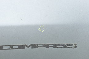 Дверь голая передняя правая Jeep Compass 17- серебро PSC, вмятины