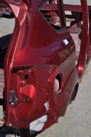 Чверть крило задня права Ford C-max MK2 13-18 червона на кузові, прим'ята, тички