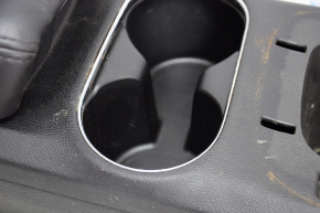 Консоль центральная подлокотник Chevrolet Volt 11-15 кожа черн, царапины