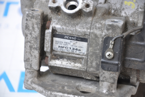 Компрессор кондиционера Subaru b9 Tribeca 06-07 сломана фишка