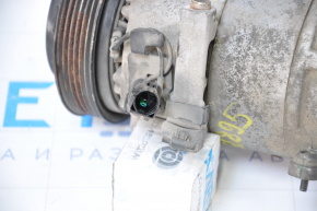 Компрессор кондиционера Hyundai Elantra UD 11-13 дорест сломано крепление
