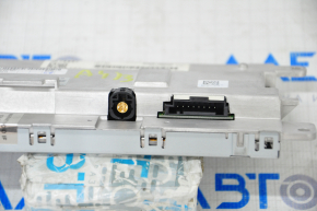 Монитор, дисплей, навигация Audi A4 B8 08-16 потерто защитное напыление