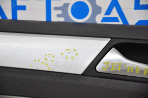 Обшивка дверей картка перед лев VW Jetta 11-18 USA, чорний з сірою хром вставкою, подряпини на хромі