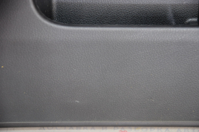 Обшивка дверей картка перед лев Lexus CT200h 11-17 чорна шкіра, подряпини
