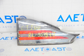 Ліхтар внутрішній кришка багажника лівий Lexus CT200h 11-13 Дефект скла