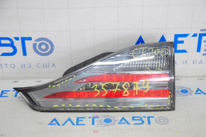 Ліхтар внутрішній кришка багажника правий Lexus CT200h 11-13 дефект скла