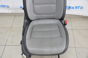 Пасажирське сидіння VW Jetta 11-18 USA з airbag, шкіра сірий+чер, механіч+електро