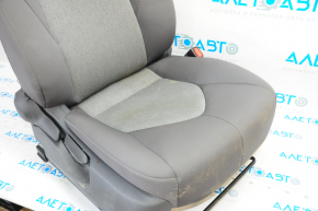Пасажирське сидіння Toyota Camry v70 18- без airbag, механіч, ганчірка сіра, під хімчистку, іржавий каркас