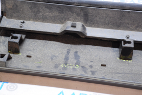 Накладка двери низ задняя левая Mazda CX-9 16- мат, сломаны креп