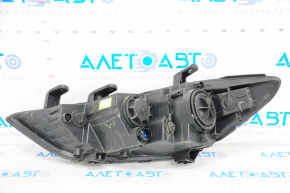 Фара передня права гола Hyundai Elantra AD 17-18 дорест галогенс кріплення, розбите скло