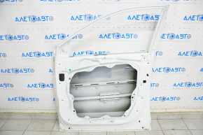 Дверь голая передняя правая Hyundai Santa FE Sport 13-18 белый SWP, замята внутри