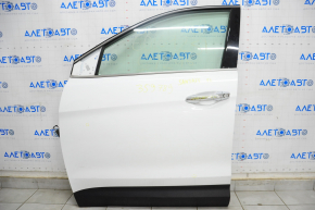 Дверь в сборе передняя левая Hyundai Santa FE Sport 13-18 белый SWP, тычки