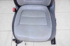 Водійське сидіння VW Jetta 11-18 USA з airbag, електро, шкіра сір+чер, електро