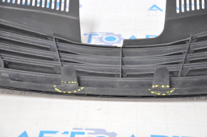 Решетка радиатора grill в сборе Toyota Sienna 11-17 Base, L, матовая, деланные крепления