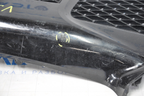 Решетка переднего бампера Toyota Camry v55 15-17 usa SE оторваны крепления, нет фрагментов решетки, запилена