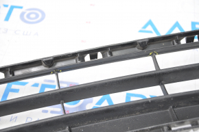 Нижняя решетка переднего бампера Mazda 6 13-21 USA надрывы решетки