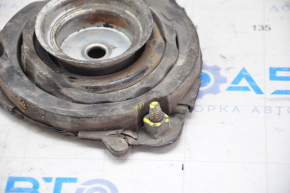 Опора амортизатора передняя правая Nissan Altima 13-18 заломана шпилька