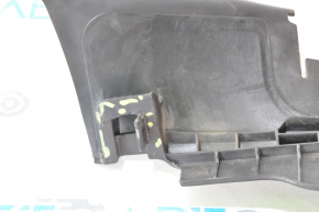 Дефлектор радіатора прав VW Passat b8 16-19 USA 1.8 зламане кріплення