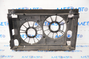 Диффузор кожух радиатора голый Toyota Prius 30 10-15