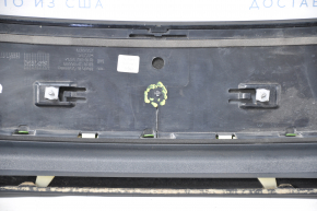 Спойлер двери багажника Audi Q5 8R 09-17 сломана направляющая