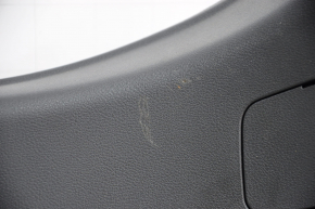 Обшивка дверей багажника нижня Infiniti QX50 19- чорна, подряпини
