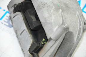 Подушка двигателя правая VW Tiguan 09-17 потрескана