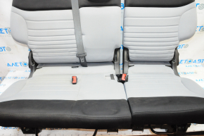 Задний ряд сидений 2 ряд Fiat 500L 14- тряпка, сер с черн вставками, надрыв подголовника