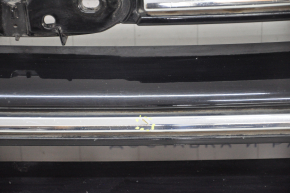 Решітка радіатора grill Ford Escape MK3 17-19 рест, чорний з хромом, подряпина, відколи на хромі