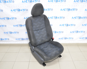 Пасажирське сидіння Nissan Rogue 14-20 без airbag, механічне, ганчірка чорне