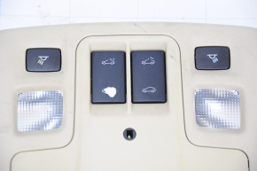 Плафон освещения передний Chevrolet Malibu 13-15 бежевый, под люк, потерта кнопка