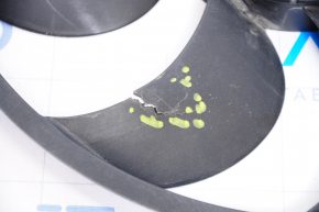 Крильчатка вентилятора охолодження прав Nissan Leaf 11-17 9 лопатей, тріщина