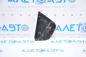 Заглушка крыла задняя правая Subaru Legacy 15-19 сломано крепление