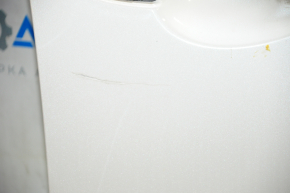 Дверь голая передняя правая Mazda 6 13-21 белый 25D, царапина