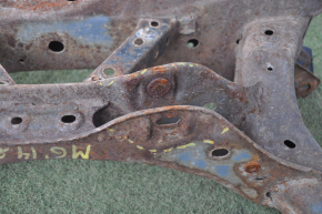 Підрамник задній Mazda 6 13-17 іржавий, зам'ято 1 вухо, порвано 3 С/Б, потріскано 1 С/Б