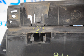 Кріплення заднього бампера центр BMW X5 E70 07-13 зламана клямка, тріщини