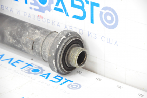 Карданный вал кардан задний BMW X5 E70 07-13 3.0 порван подвесной и пыльник, потрескана эластичная муфта