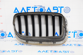 Решетка радиатора grill ноздря левая BMW X5 E70 07-13 сломаны крепления