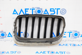 Решітка радіатора grill ніздря прав BMW X5 E70 07-13 зламані кріплення