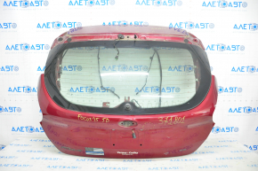 Дверь багажника голая со стеклом Ford Focus mk3 15-18 рест 5d, красный RR, шпаклеванная, примята