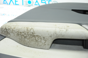 Обшивка дверей картка передня прав Subaru Forester 14-18 SJ черн з сірою вставкою шкіра, підлокітник шкіра, під чищення, злам креп