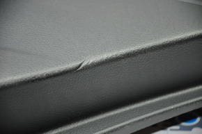 Обшивка двери карточка задняя правая Subaru Forester 14-18 SJчерн с черной вставкой кожа, подлокотник кожа, harman kardon, царапины, слом креп