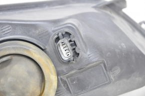 Фара передняя левая голая Ford Escape MK3 13-16 дорест, галоген, паутинка, под полировку