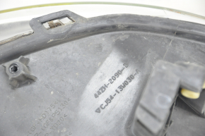 Фара передня ліва гола Ford Escape MK3 13-16 дорест, галоген, павутинка, під полірування