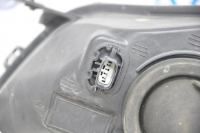 Фара передняя правая голая Ford Escape MK3 13-16 дорест галоген, паутинка, под полировку