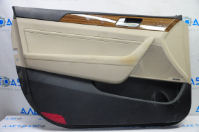 Обшивка двери карточка передняя левая Hyundai Sonata 15-19 черн с беж вставкой кожа, подлокотник кожа, молдинг под дерево глянец, dimension, надрывы, царапины