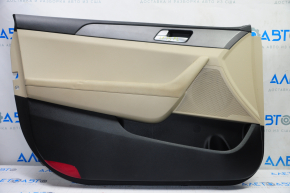 Обшивка двери карточка передняя левая Hyundai Sonata 15-19 черн с беж вставкой кожа, подлокотник кожа, сер молдинг структура, тычки