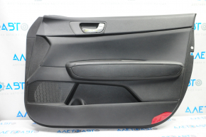 Обшивка двери карточка передняя правая Kia Optima 16- черн с черн вставкой кожа, подлокотник кожа, надрывы, царапины