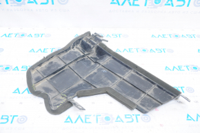 Дефлектор радиатора правый Nissan Leaf 13-17 надломано крепление, трещины, примят